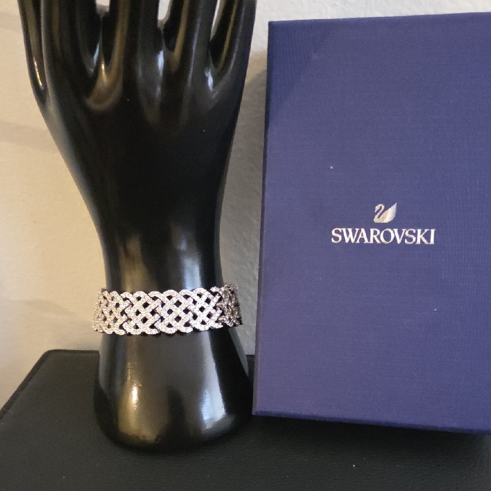Swarovski Silver Intricate Bracelet